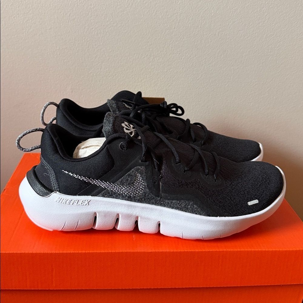Nike Flex 2021 Run Black White CW3408-002 Men’s Size 9